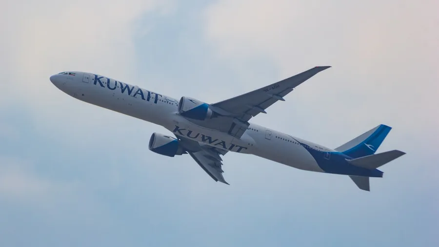 budget travel Kuwait local bus transport