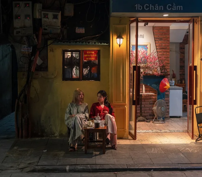 budget villa Hanoi Vietnam family with grandparents