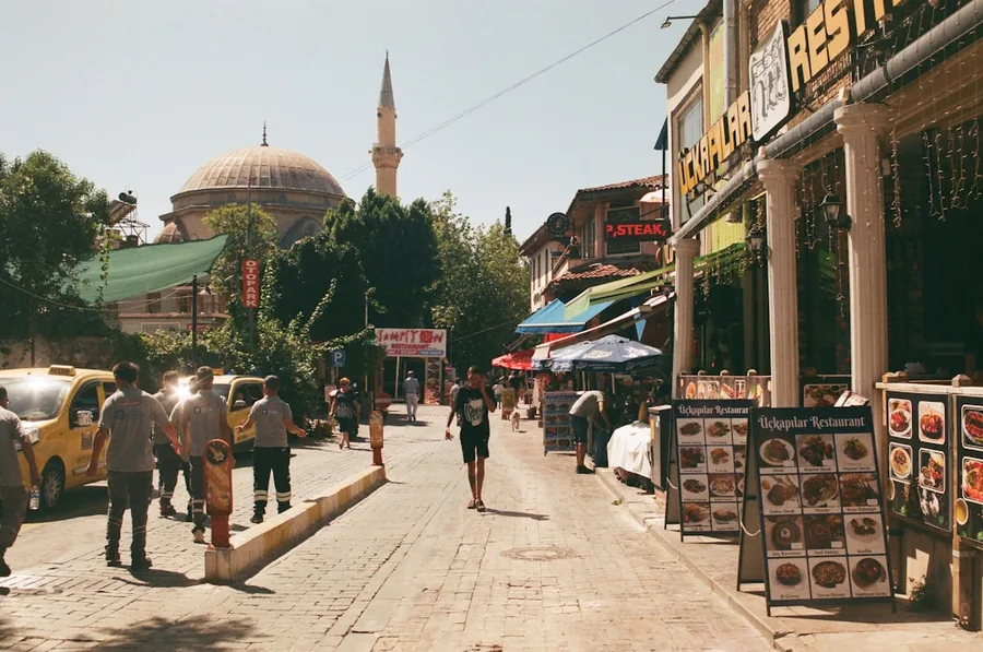 Antalya street food market 2026 solo female tourist paying with card