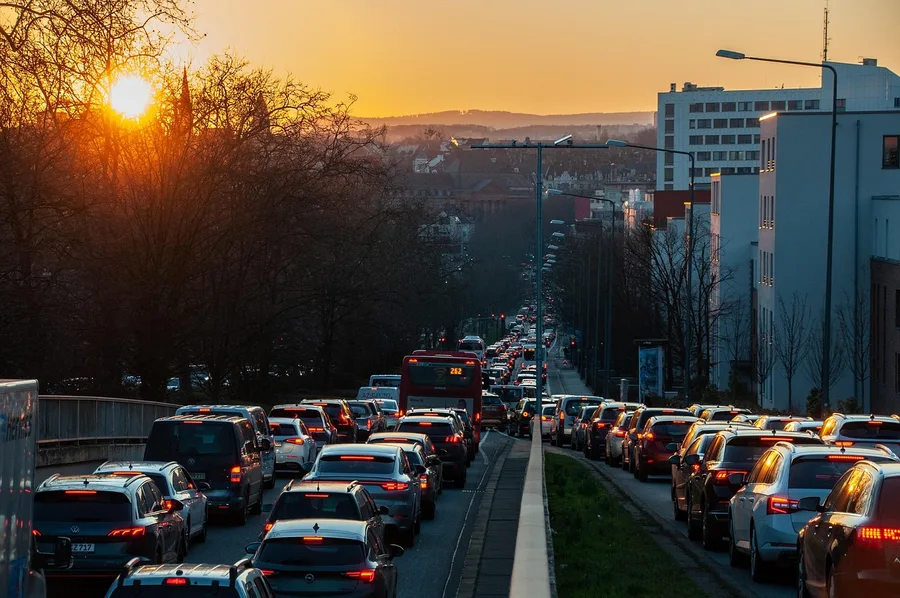 Moscow traffic jam summer view 2026 Oman