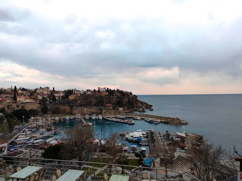 Antalya restaurant bill with hidden service charge Turkey