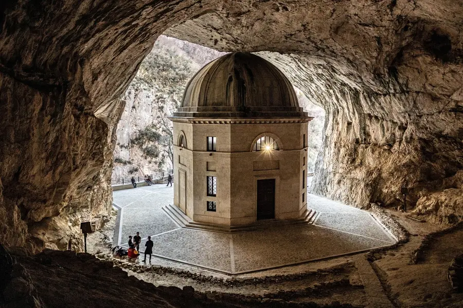 Sulaiman-Too sacred mountain cave mosque Osh