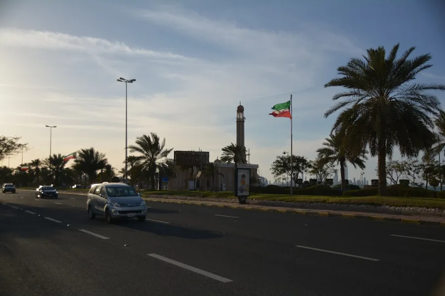 Kuwait city free park Al Shahid students budget