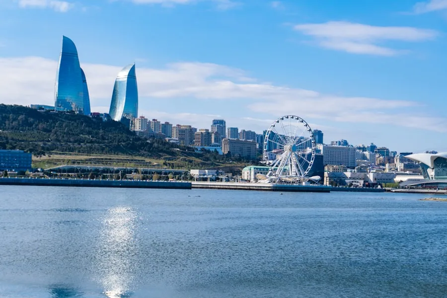 Прямой рейс Москва-Баку 27 сентября за 9261 руб.