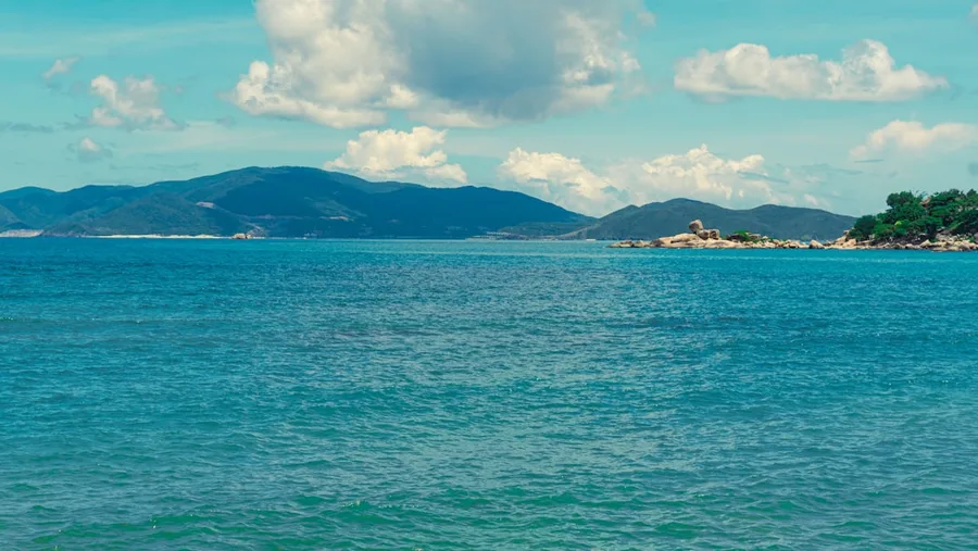 Phuket International Hospital medical bill foreigner insurance Nha Trang Vietnam