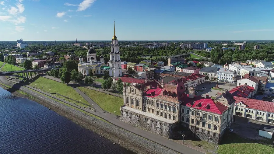 Zhiguli Brewery historic building on Volga embankment