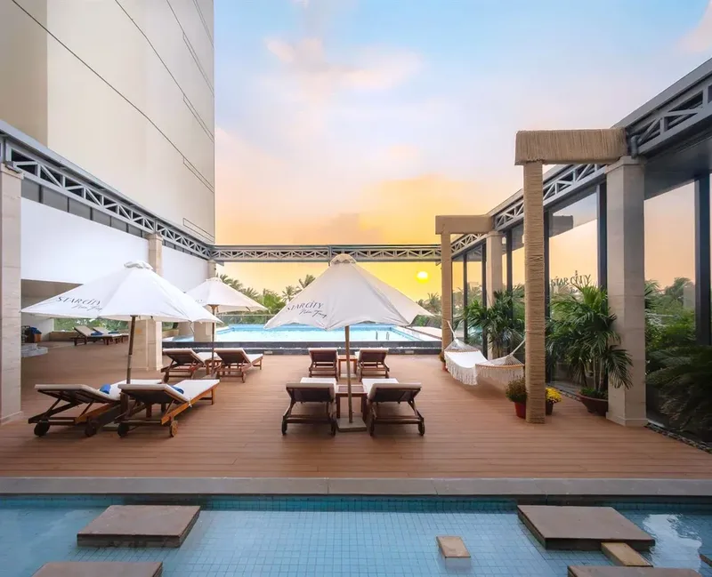 5★ Нячанг: 11 ночей в Starcity Bayfront Nha Trang с завтраками из Москвы